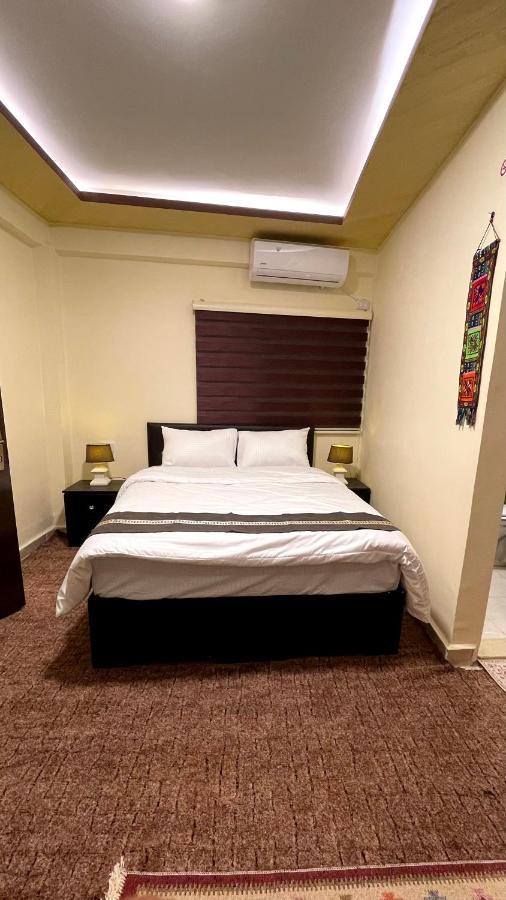 Ad Deir Guesthouse Wadi Musa Ngoại thất bức ảnh