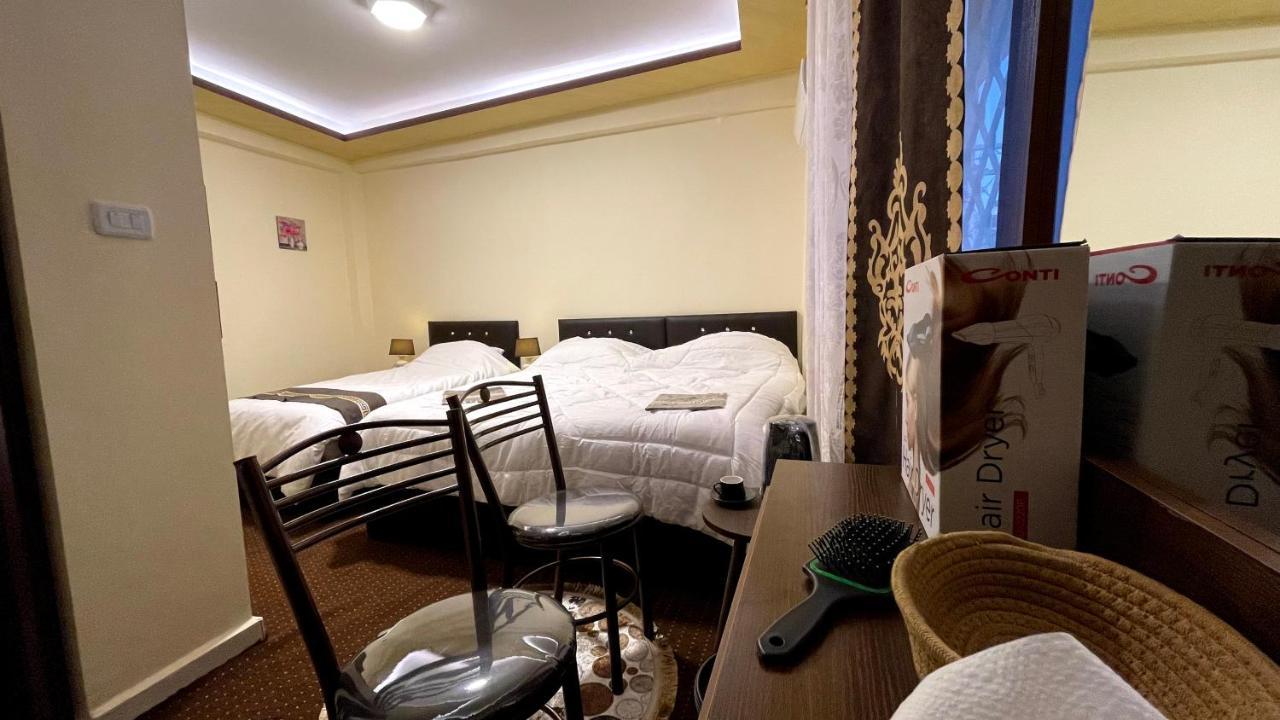 Ad Deir Guesthouse Wadi Musa Ngoại thất bức ảnh