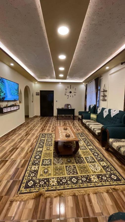 Ad Deir Guesthouse Wadi Musa Ngoại thất bức ảnh